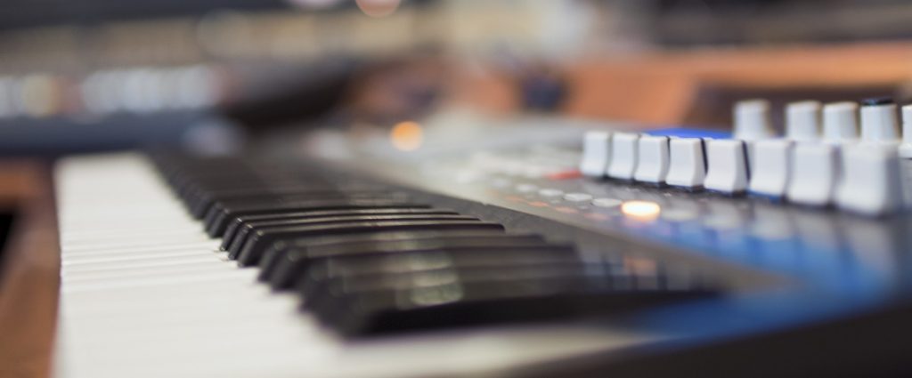 קורס סטיילינג ופרוגרמינג - Muzik